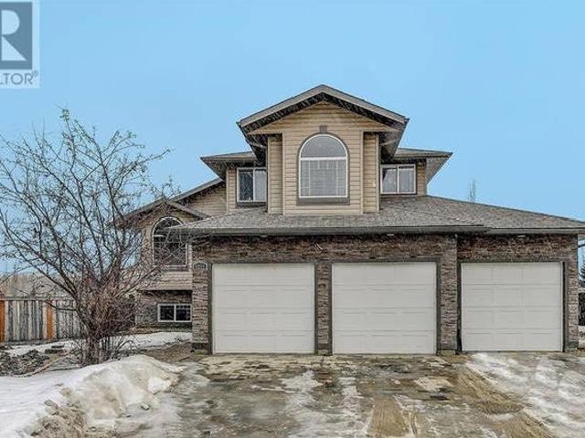 House for sale in Grande Prairie, Alberta