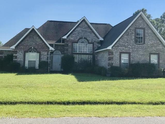 House for sale in Ocean Springs, Mississippi