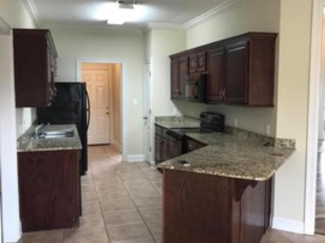 House for sale in Ocean Springs, Mississippi