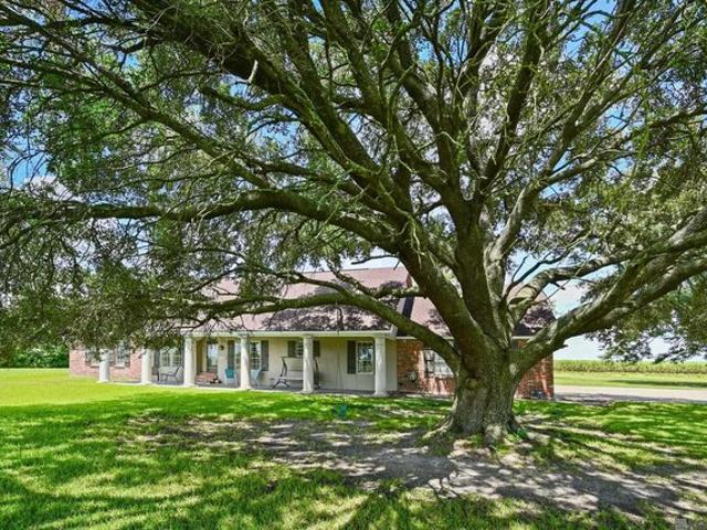 House for sale in Port Allen, Louisiana