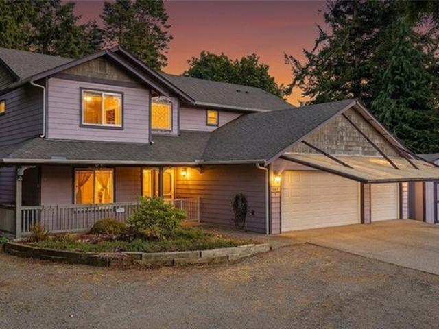 House for sale in Anacortes, Washington
