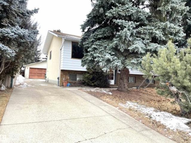House for sale in Wedgewood, Alberta