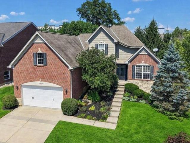 House for sale in Former Silverton Paideia Academy, Kenwood