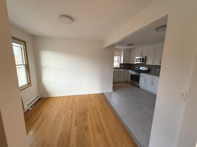 House for sale in Des Plaines, Illinois