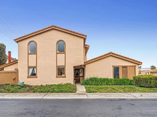 Condo for sale in Campbell, California