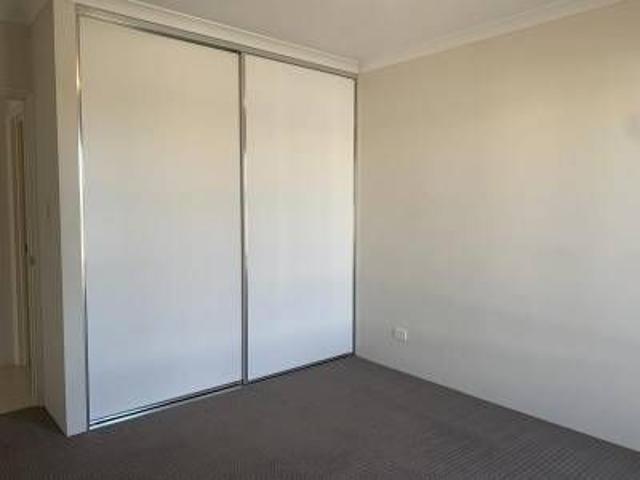Townhouse for rent in Perth, Hasluck Townhouse for rent in Perth, Hasluck