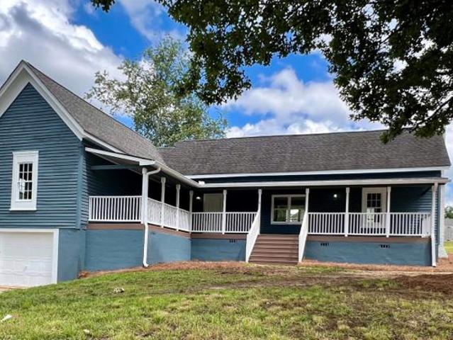 House for sale in Cornelia, Georgia