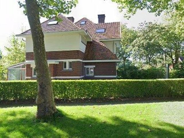 Bureau vente à Genk, Limburg