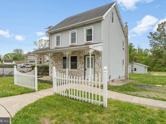 House for sale in Mantua, New Jersey