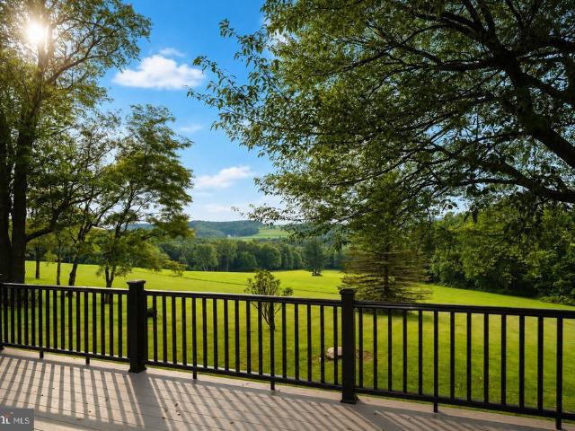 House for sale in Garrett, Maryland