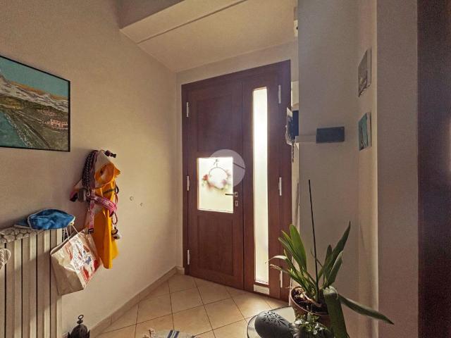 Villa Indipendente in affitto a San Luigi, Piemonte
