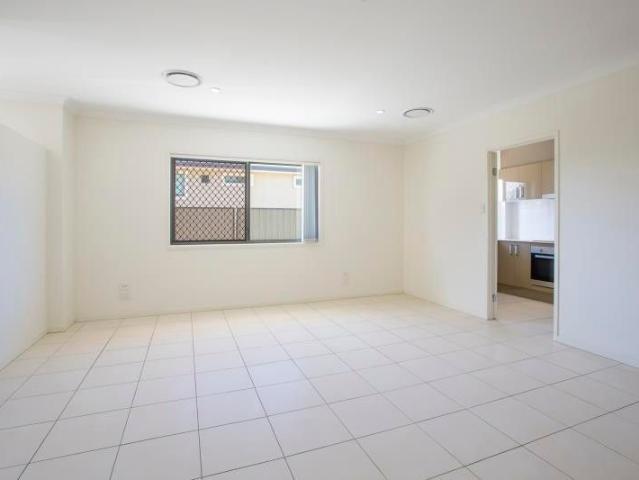 Townhouse for rent in Fernbrook, Queensland