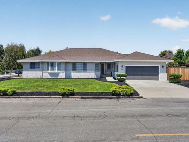House for sale in Hollister, California