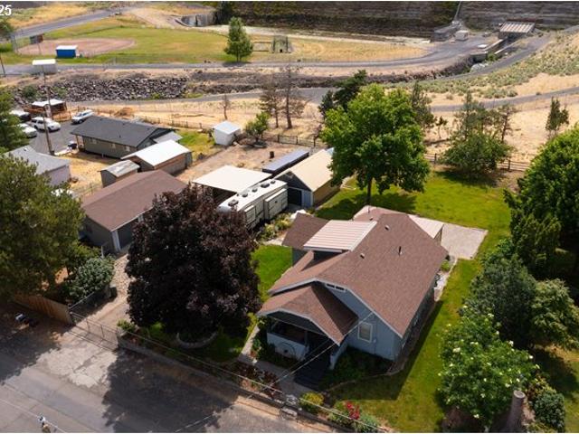 House for sale in Oregonia