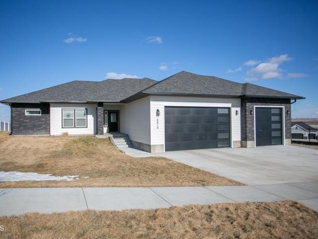 House for sale in Williston, North Dakota