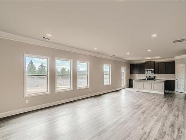 Property for rent in Flowery Branch, Georgia