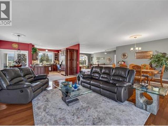 House for sale in Oliver, British Columbia
