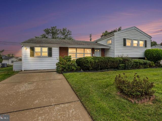 House for sale in Valley Stream, Towson