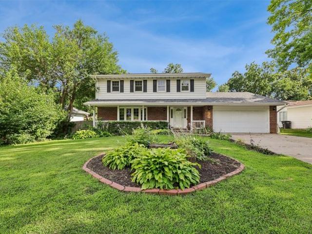 House for sale in Windsor Heights, Iowa