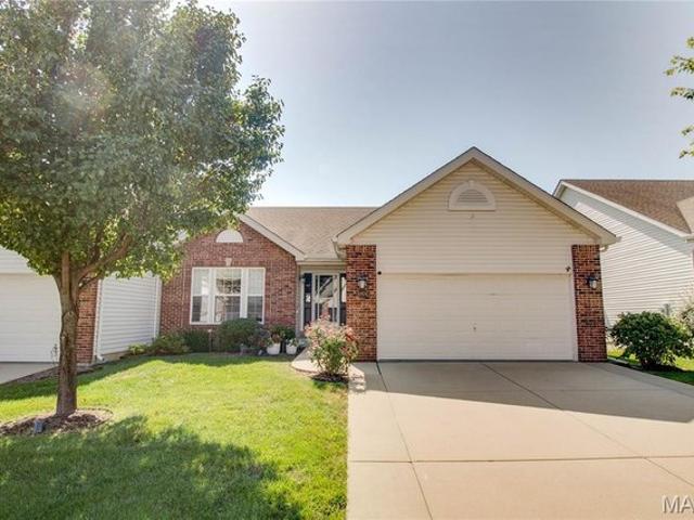 House for sale in Maryville, Illinois