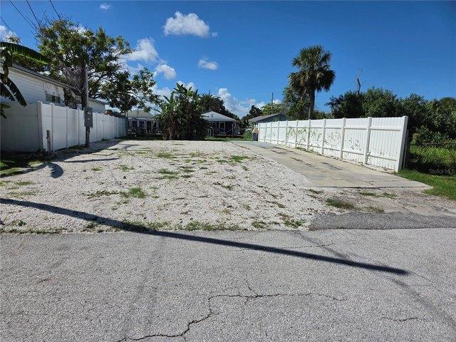 Land for sale in Hudson, Florida