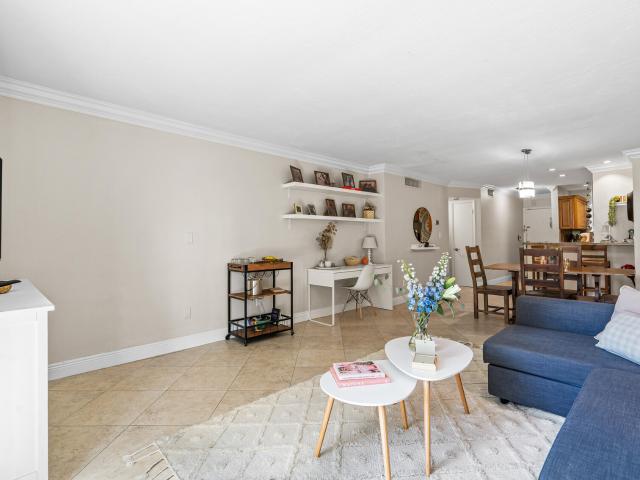 Condo for rent in Coral Gables