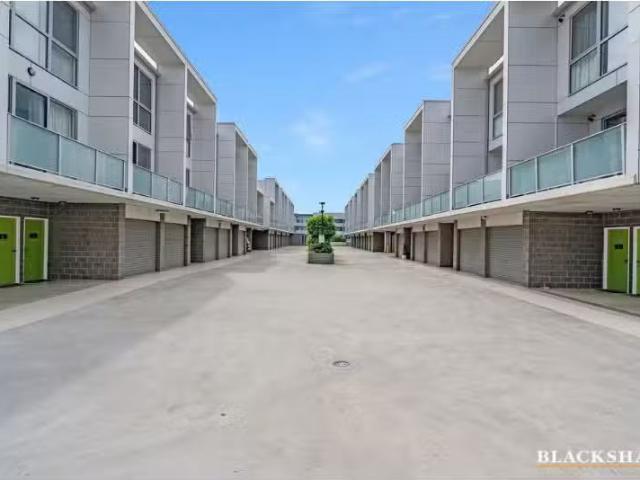 Condo for rent in Amaroo, Australian Capital Territory