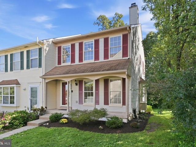Townhouse for sale in Virginia