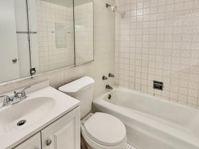 Apartment for rent in Chicago Park, Illinois