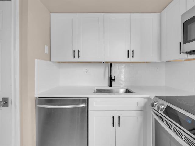 Condo for sale in Hudson, New Jersey