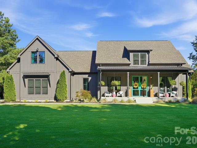 House for sale in Fairview, North Carolina