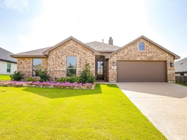 House for sale in Benbrook, Texas