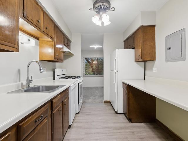 Condo for sale in Woodridge, Illinois
