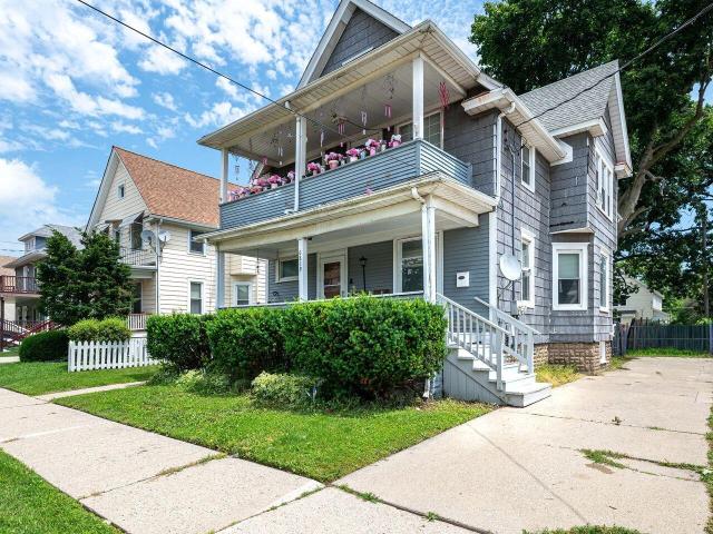 House for sale in Kenosha, Wisconsin