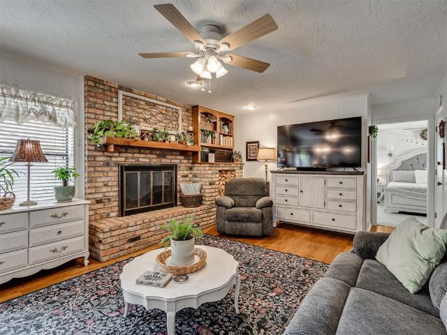 House for sale in Bethany, Oklahoma