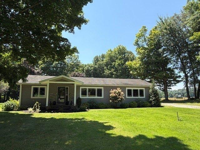 House for sale in Waterford, Pennsylvania