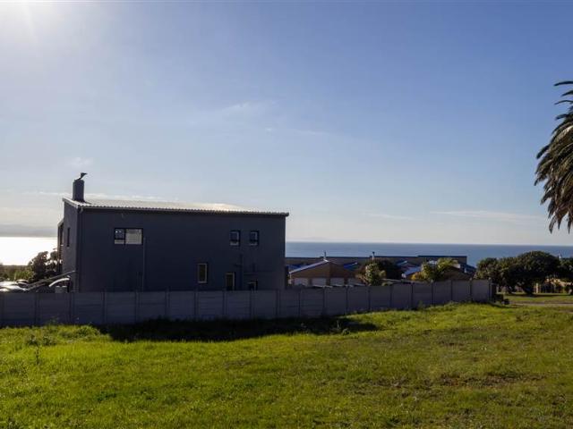 Land for sale in Cape St Francis, Eastern Cape