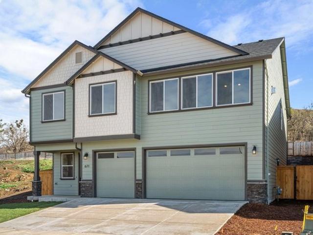 House for sale in Oregonia
