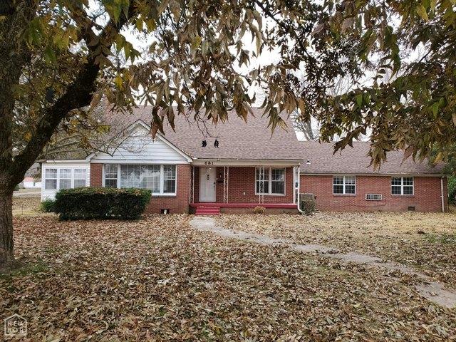 House for sale in Piggott, Clay County