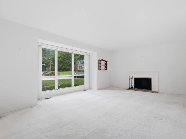 House for sale in Deerfield, Illinois