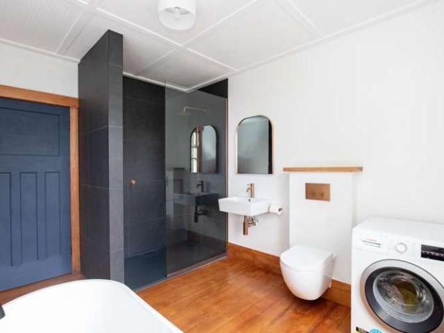 House for sale in Waitakaruru, Waikato