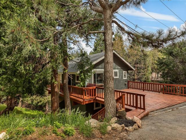 House for sale in Cedar Glen, California
