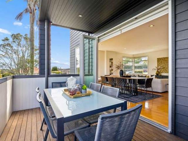 Townhouse for sale in Remuera, Ōrākei