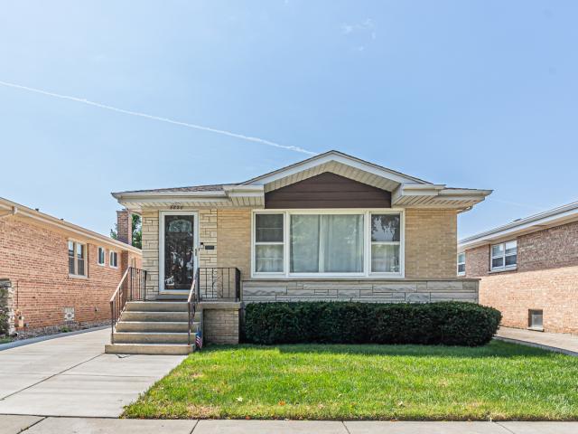 House for sale in Chicago Park, Illinois
