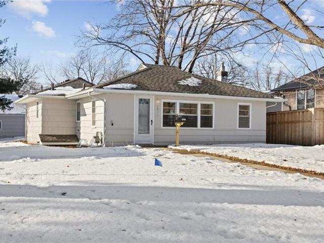 House for sale in Hennepin, Minnesota