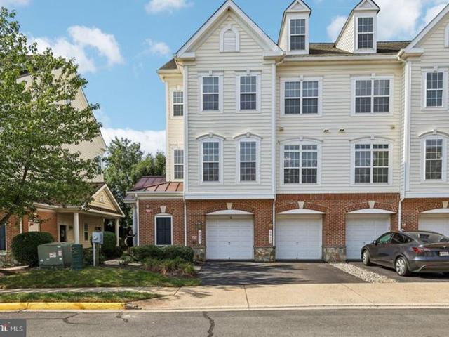 Condo for sale in Virginia