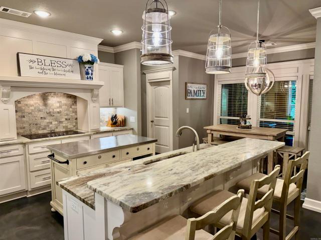 House for sale in Ark