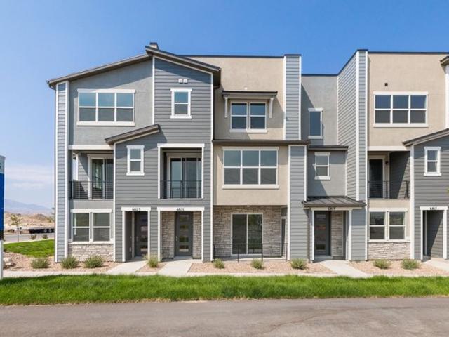 Townhouse for sale in Herriman, Utah
