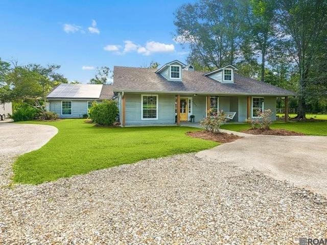 House for sale in Greenwell Springs, Louisiana