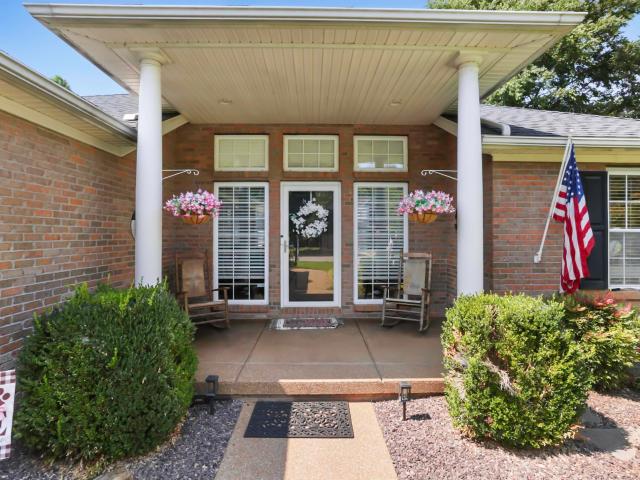 House for sale in Newburgh, Indiana